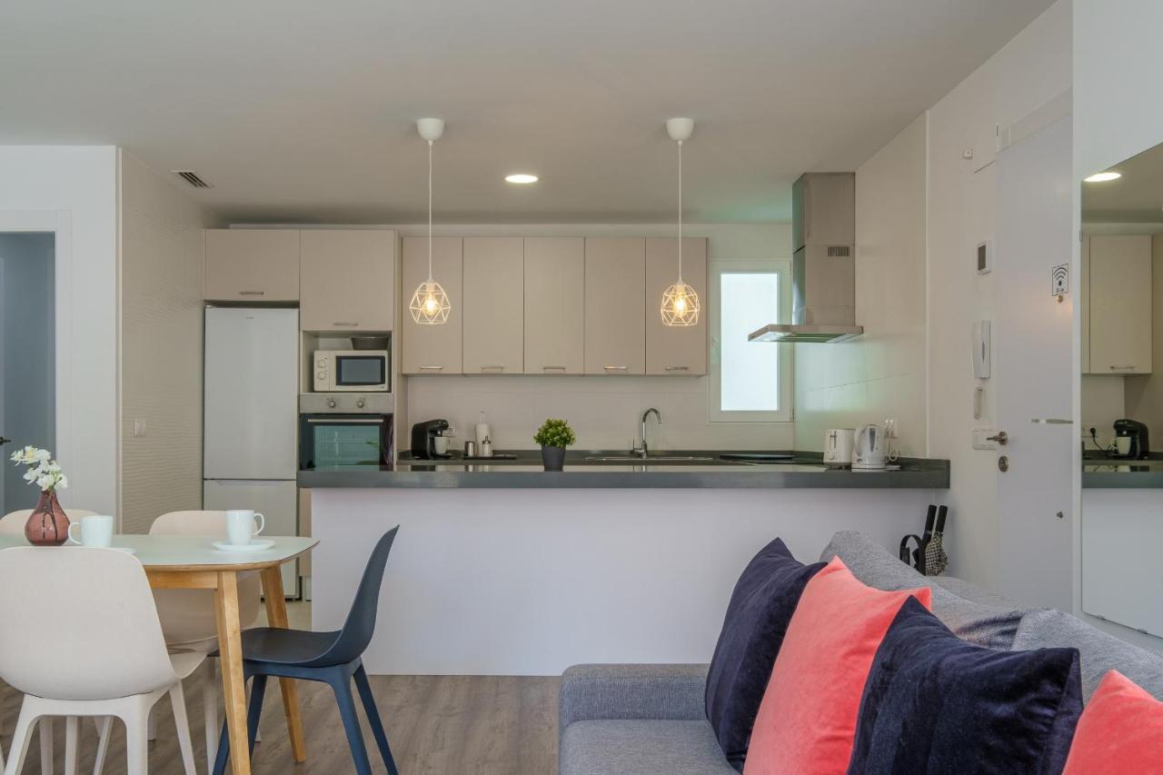 Modern, Stylish & Comfortable Apartment バレンシア エクステリア 写真