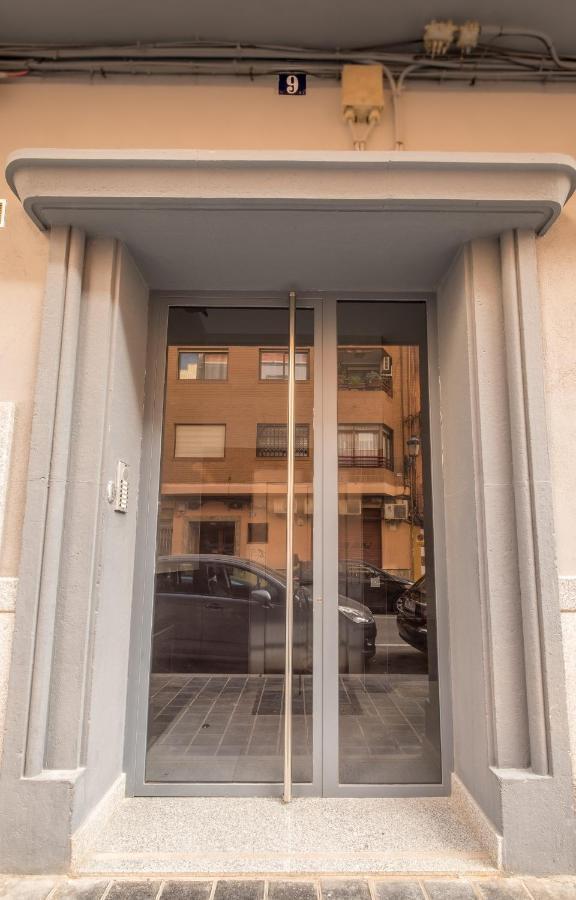 Modern, Stylish & Comfortable Apartment バレンシア エクステリア 写真